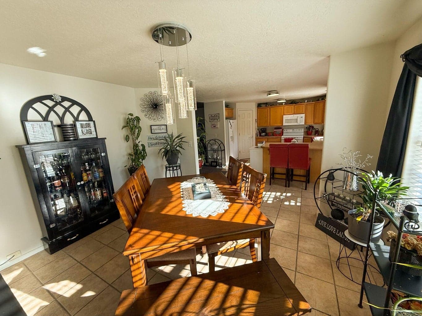Photo of 694 NE Stone Ridge Lane 12 of 29