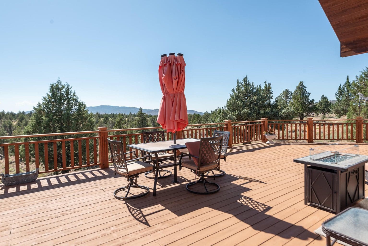 Photo of 1832 SE Blue Skies Lane 34 of 44