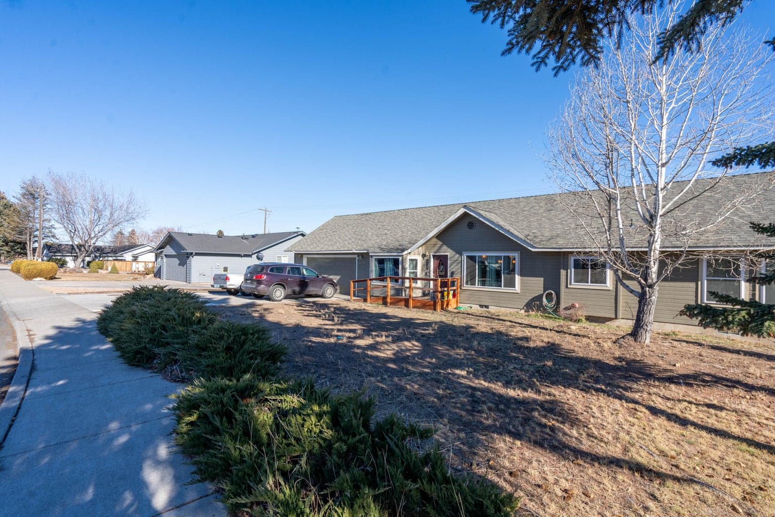 Photo of 2322 SW Indian Avenue 35 of 40