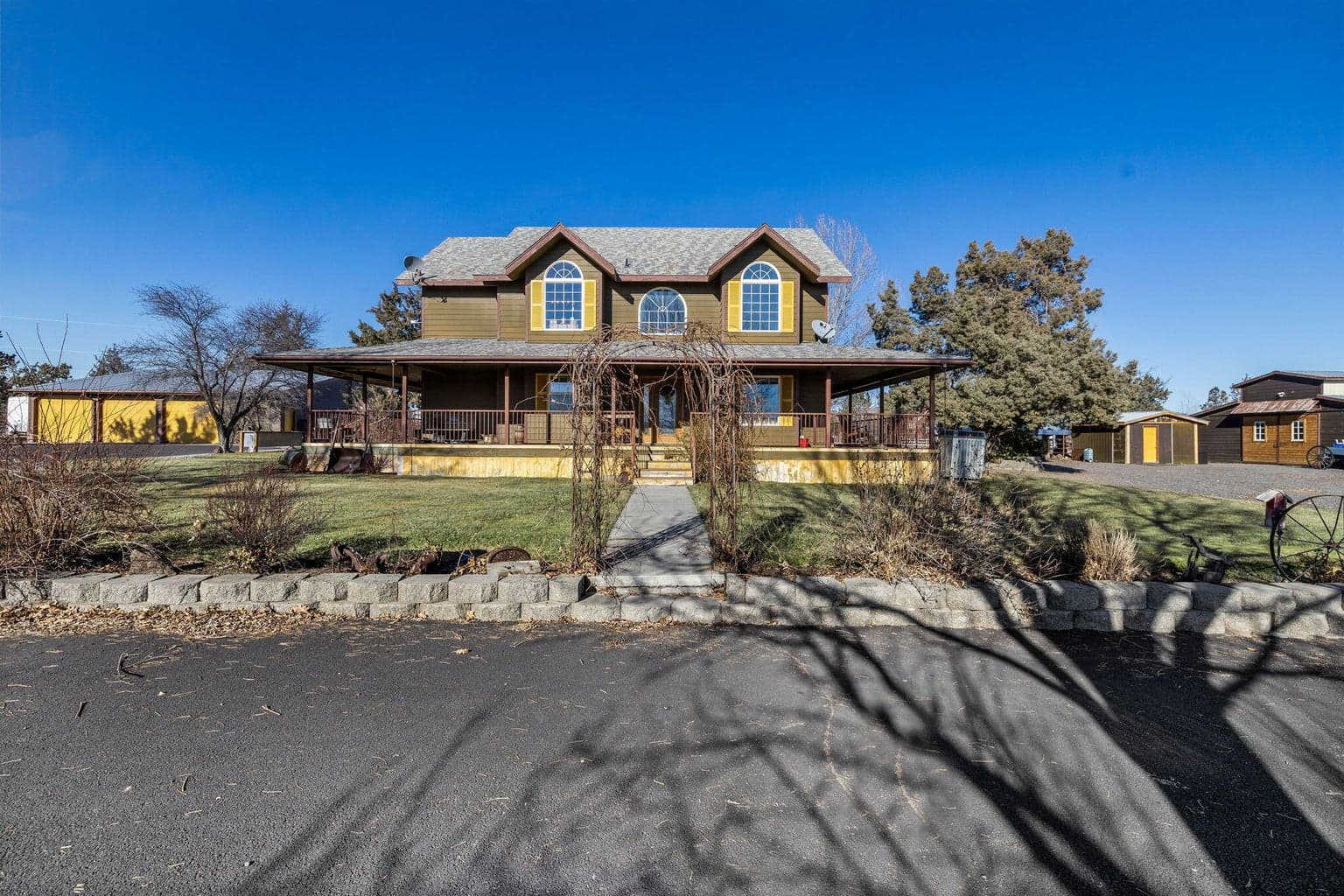 Photo of 6300 5th 2 of 58