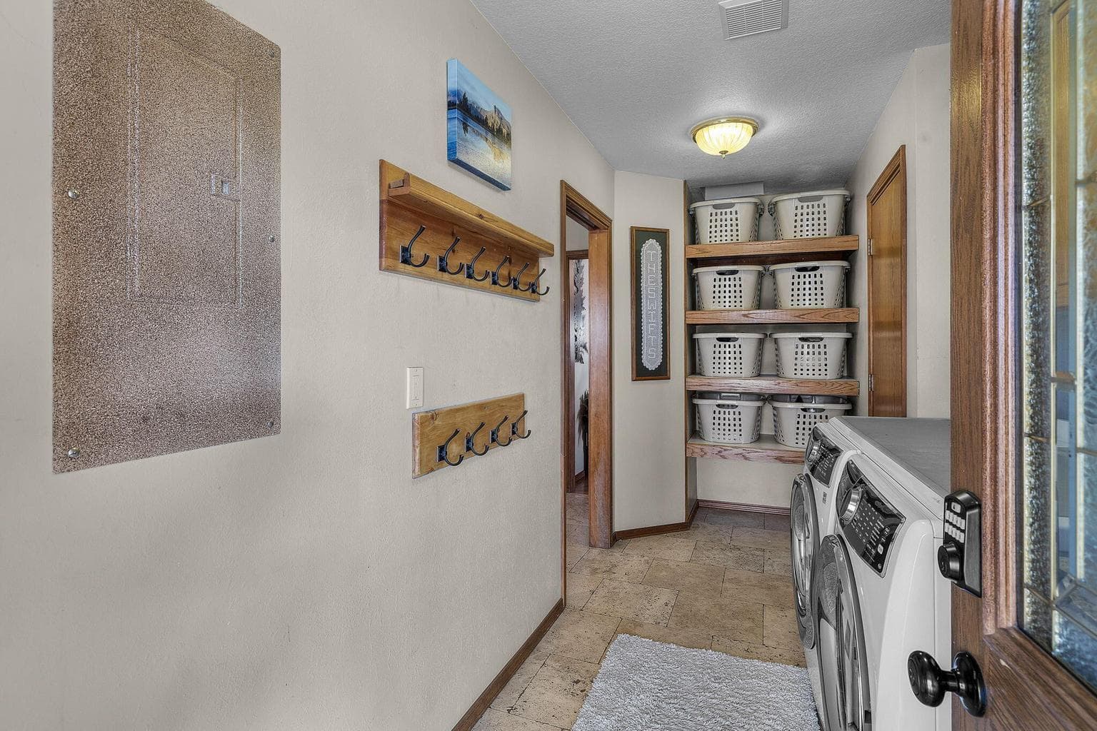 Photo of 6300 NE 5th Street 26 of 58