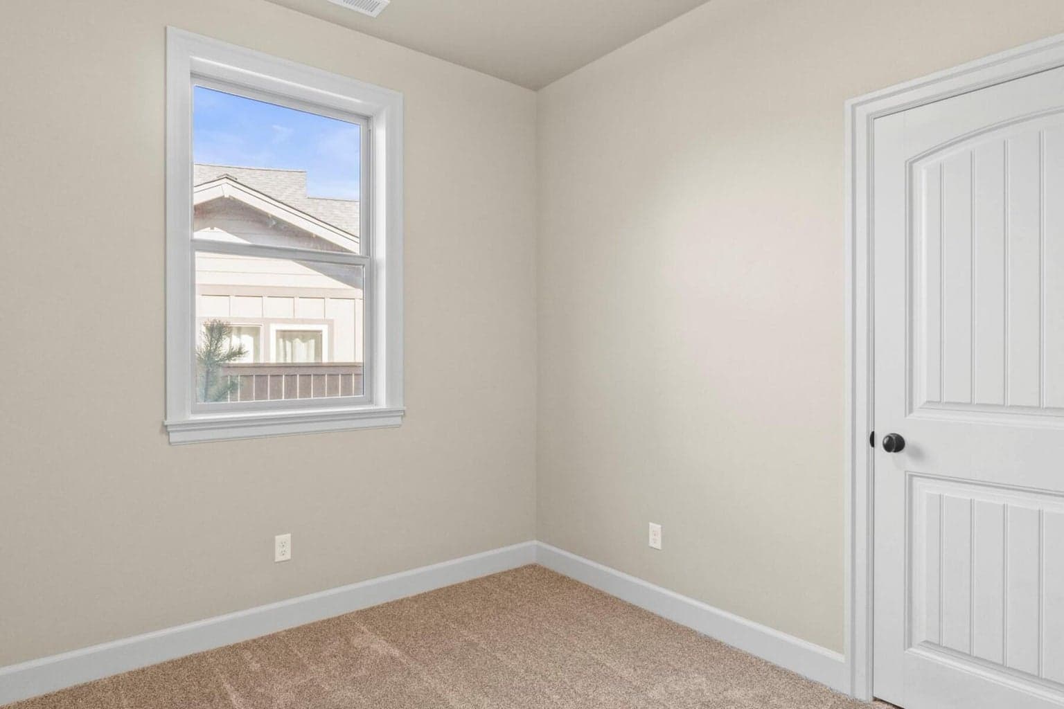 Photo of 20600 Sierra Drive 20 of 31