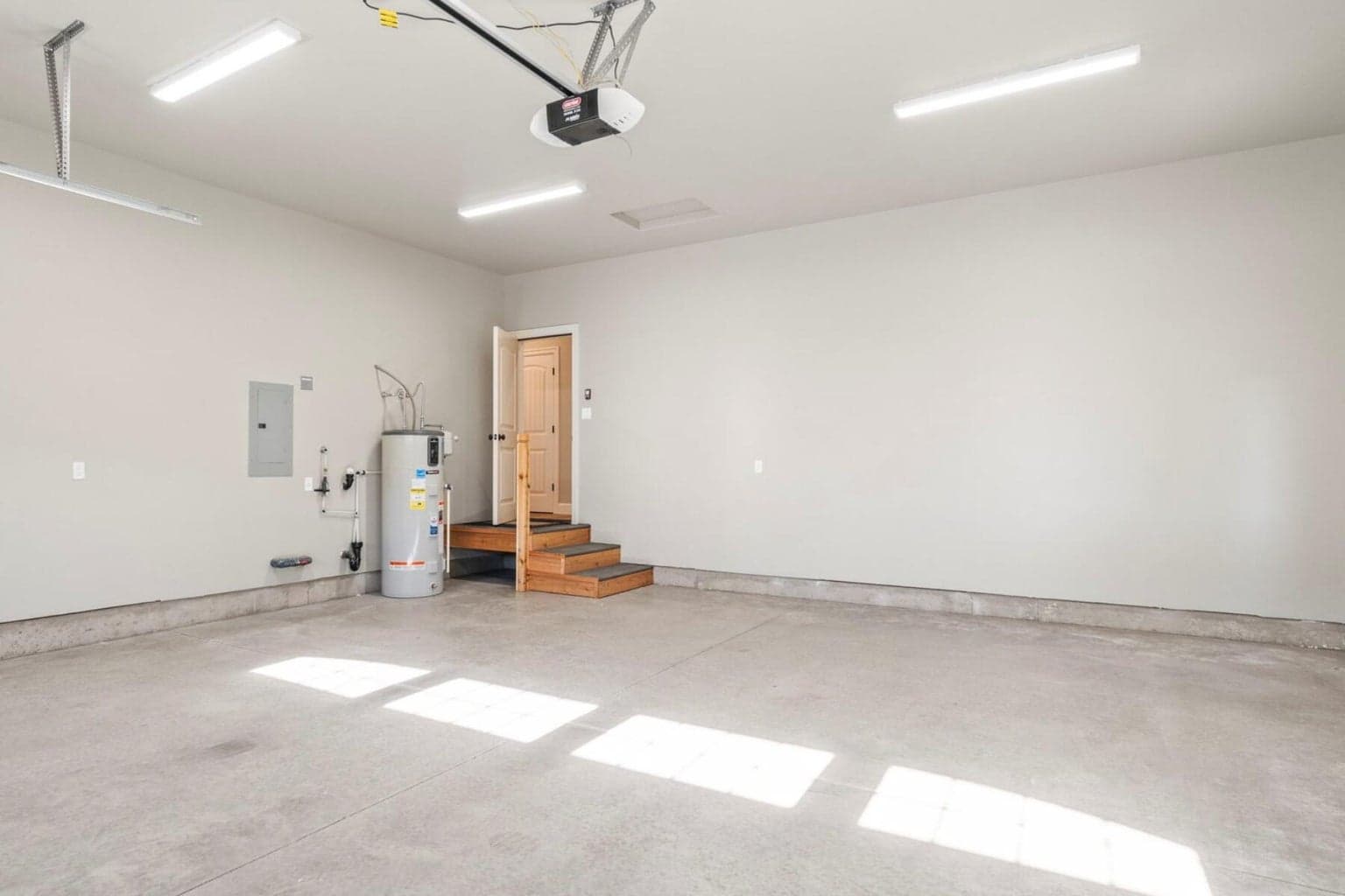 Photo of 20600 Sierra Drive 25 of 31