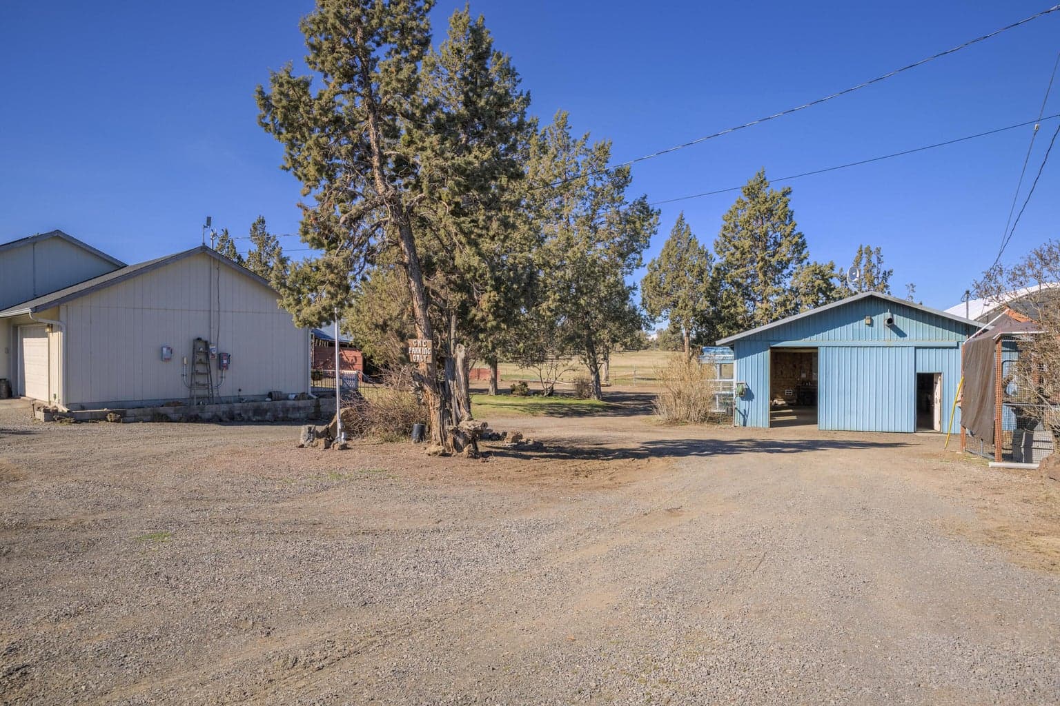 Photo of 5975 NE 41st Street 35 of 87