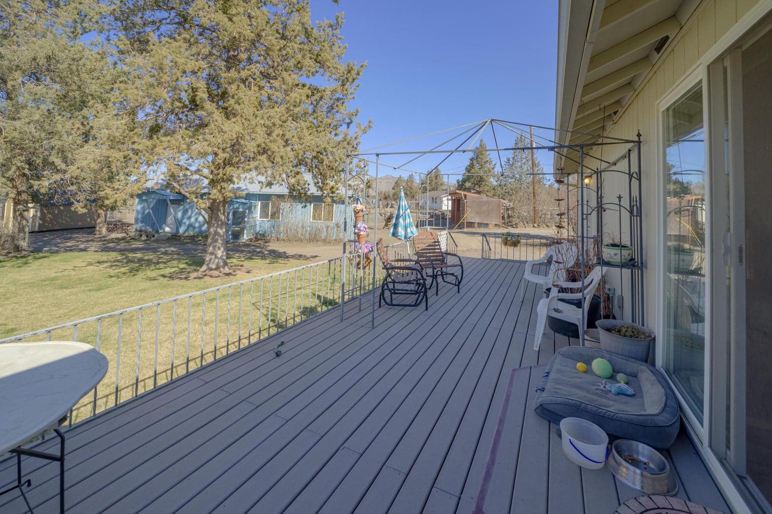 Photo of 5975 NE 41st Street 14 of 87