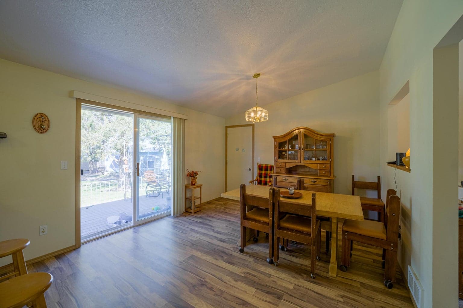 Photo of 5975 NE 41st Street 21 of 87