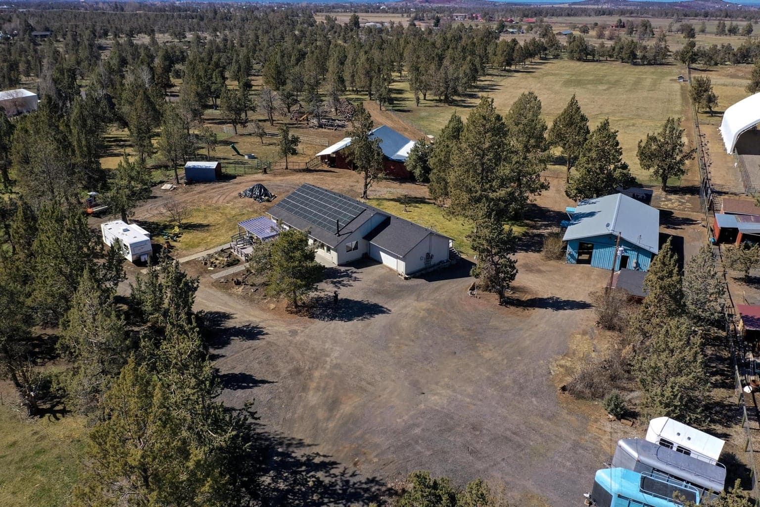 Photo of 5975 41st 1 of 87