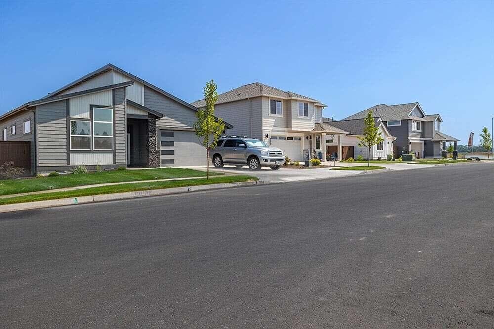 Photo of 4737 SW Coyote Avenue 25 of 28