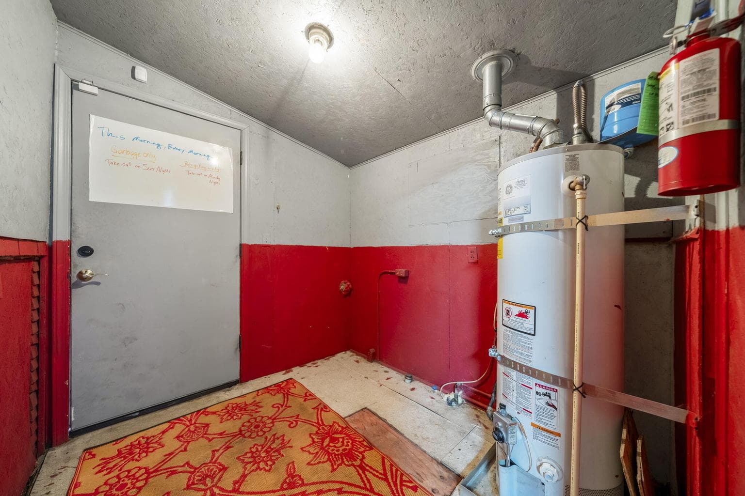 Photo of 265 SE Scott Street 30 of 46