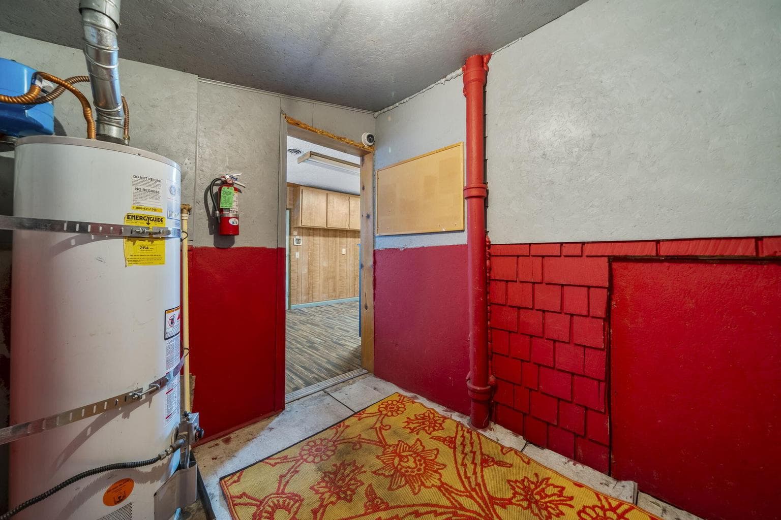 Photo of 265 SE Scott Street 31 of 46