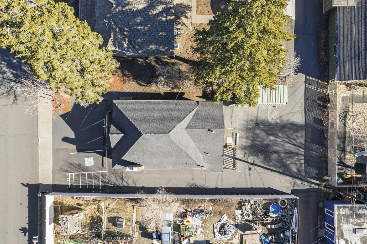 Photo of 265 SE Scott Street 36 of 46