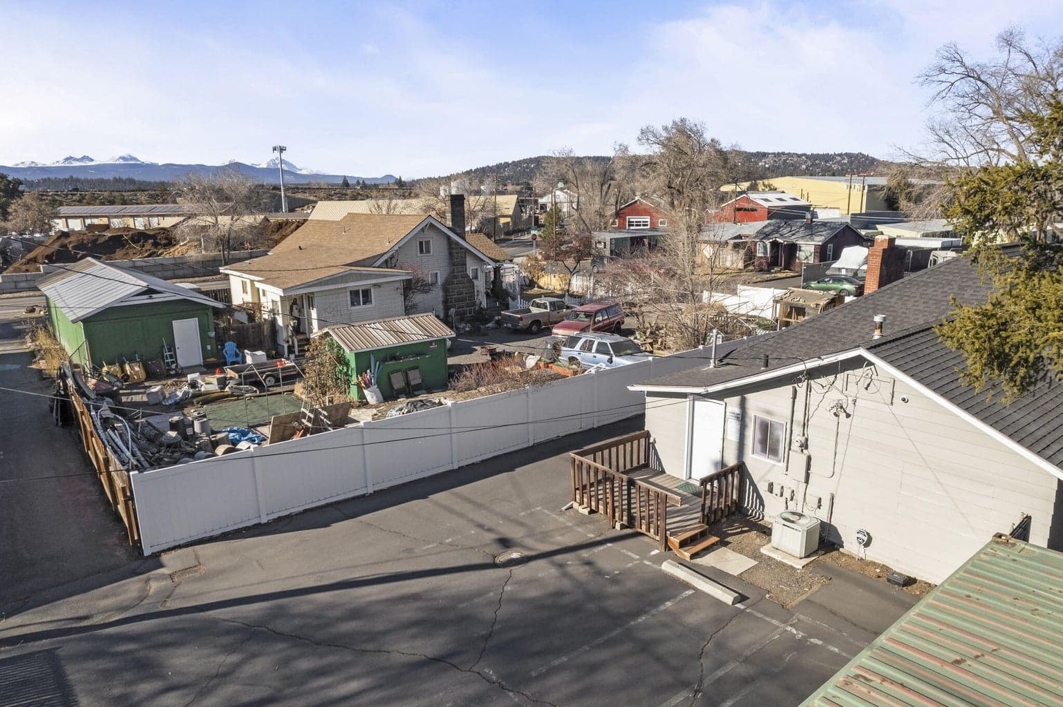 Photo of 265 SE Scott Street 40 of 46