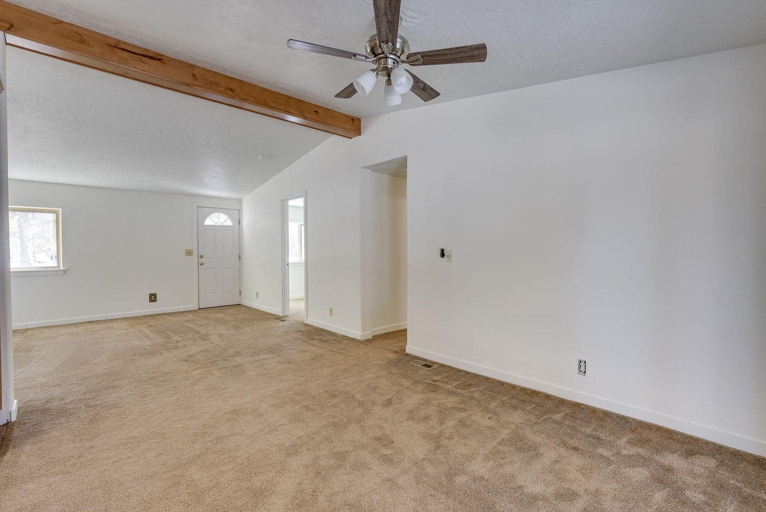 Photo of 16203 Hawks Lair Road 14 of 54
