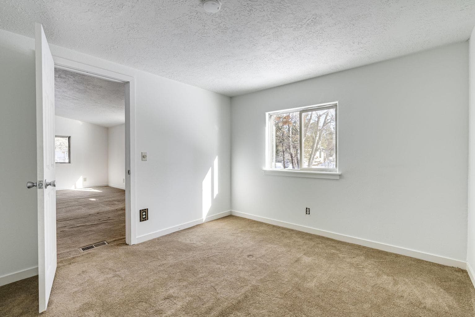 Photo of 16203 Hawks Lair Road 20 of 54