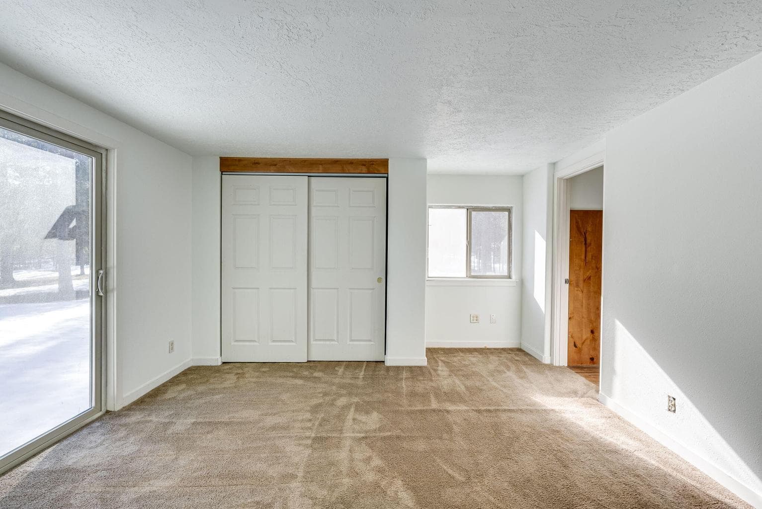 Photo of 16203 Hawks Lair Road 37 of 54