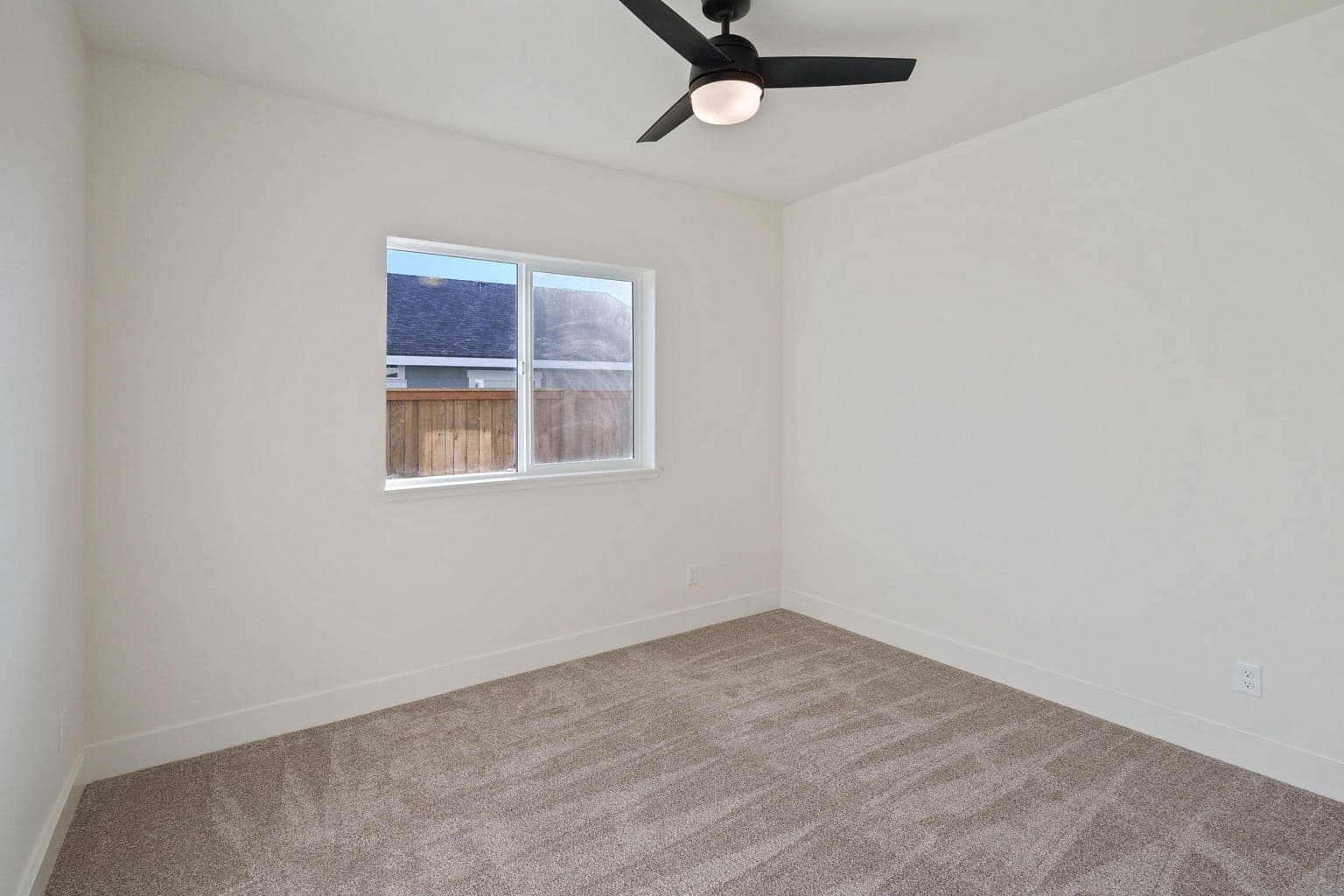 Photo of 51784 Morning Pine Drive 12 of 38