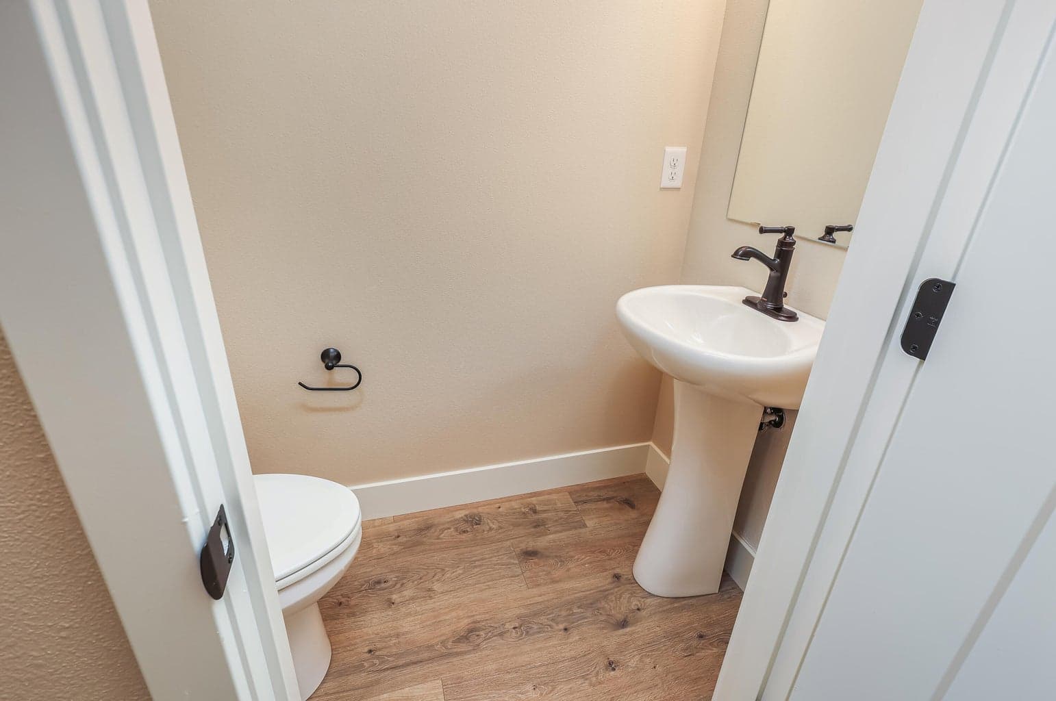 Photo of 4999 SW Yew Place 18 of 29