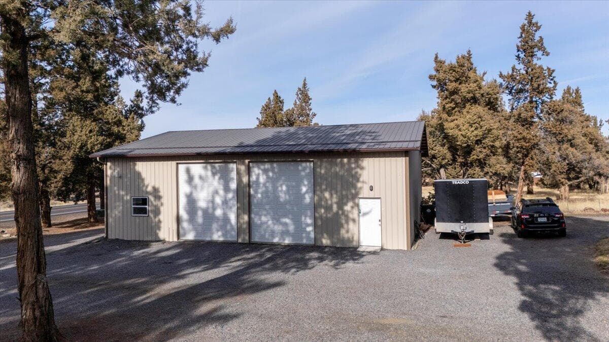 Photo of 6518 Northwest Way 41 of 43