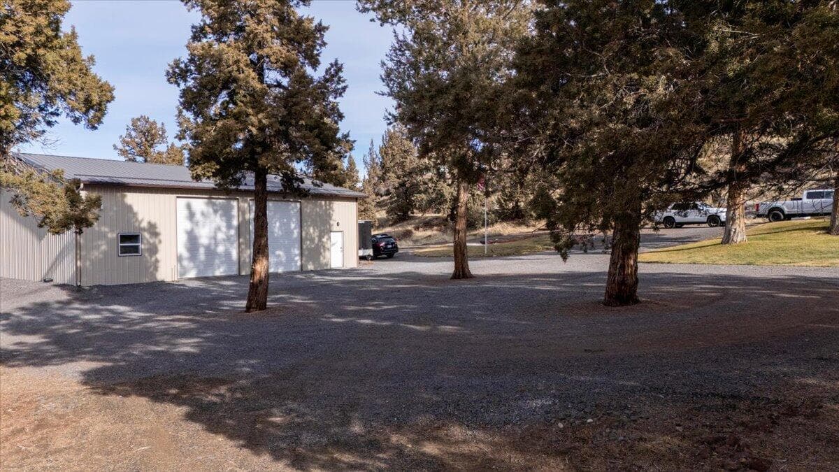 Photo of 6518 Northwest Way 42 of 43