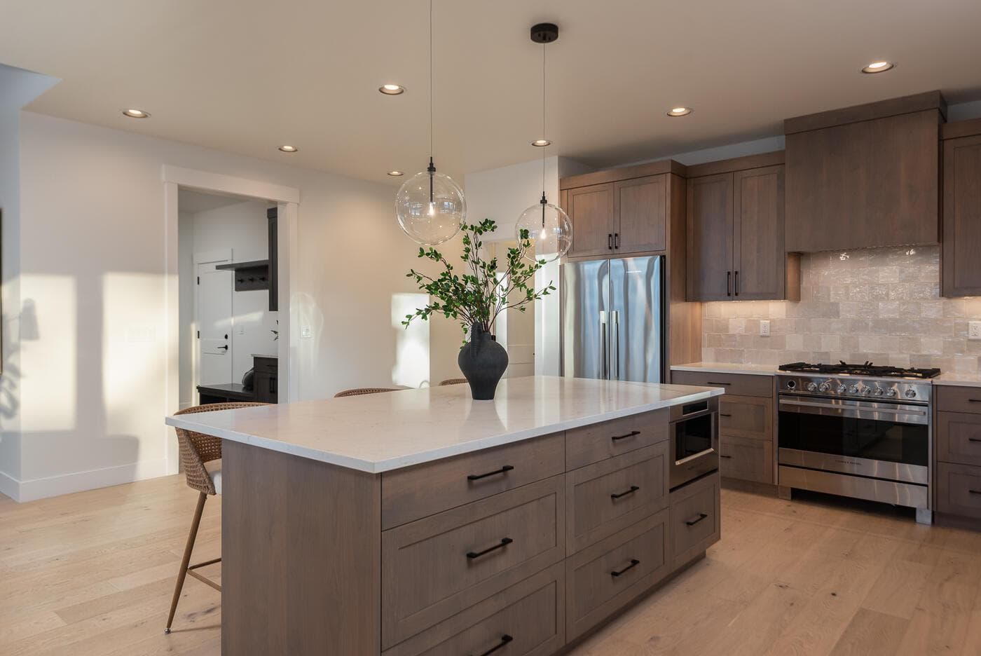 Photo of 2963 NW Polarstar Avenue 18 of 52