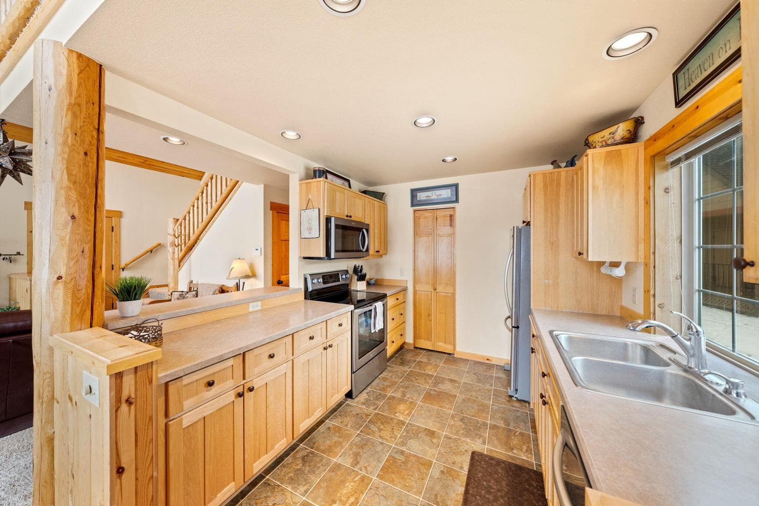 Photo of 8665 Red Wing Lane 20 of 46