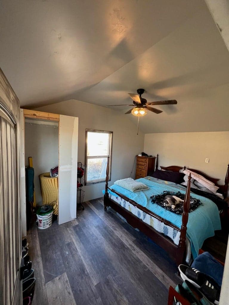 Photo of 696 NE Barnes Road 13 of 23