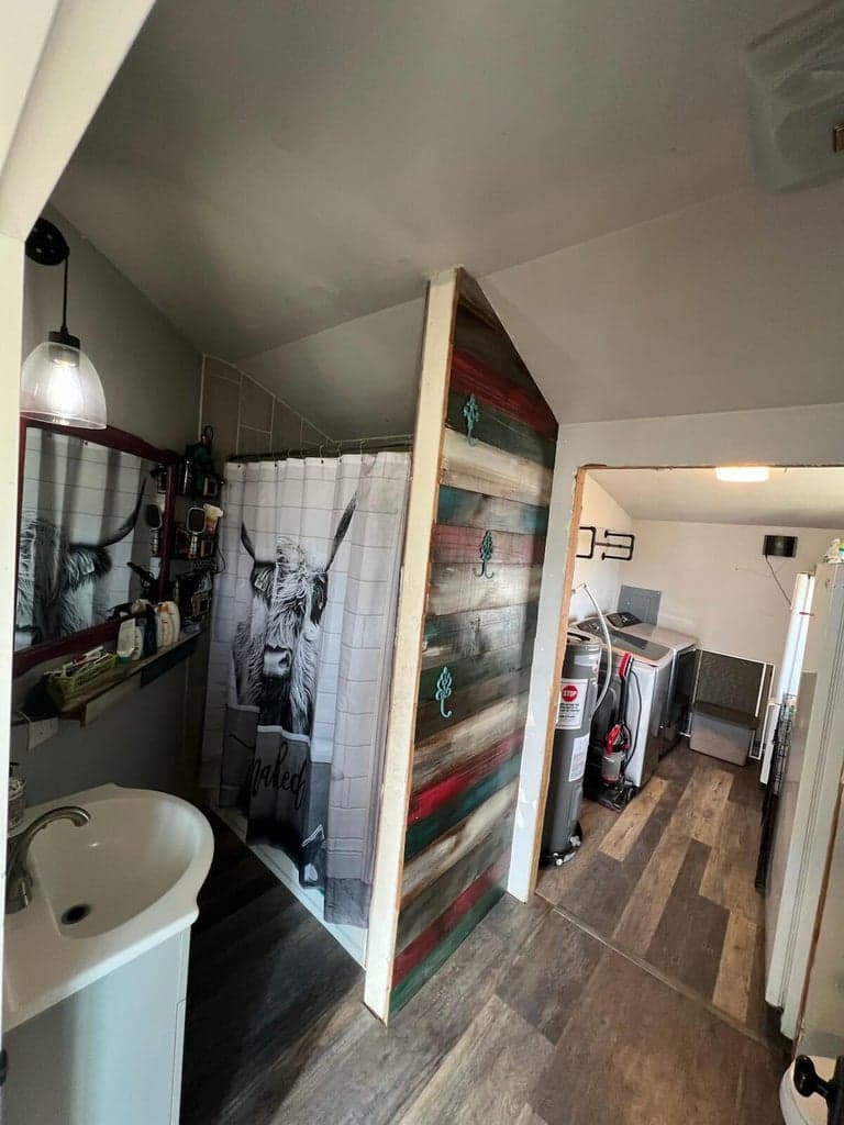 Photo of 696 NE Barnes Road 11 of 23