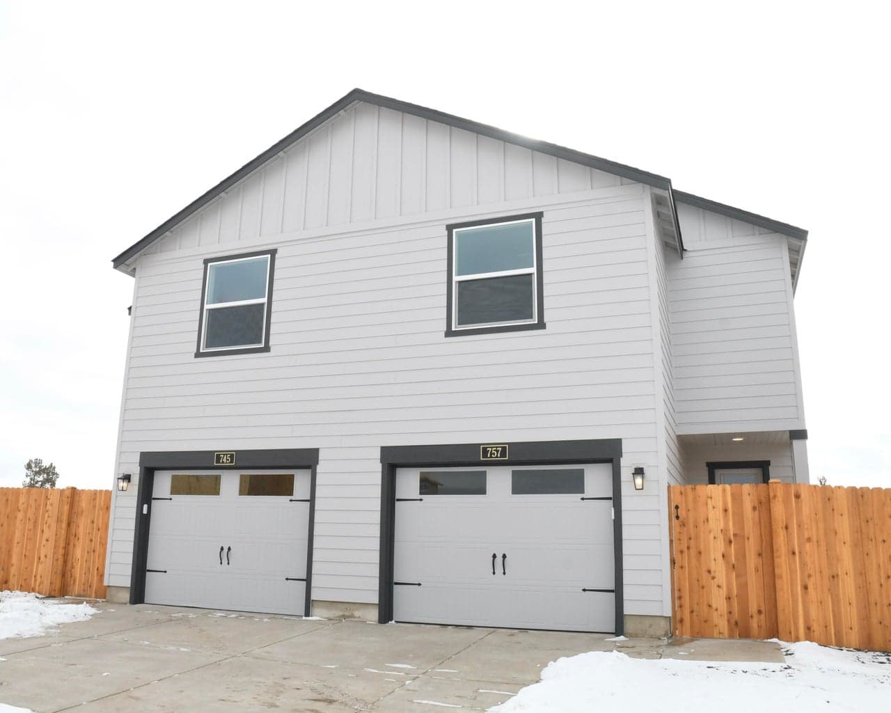 Photo of 745 NW Varnish Place 16 of 16