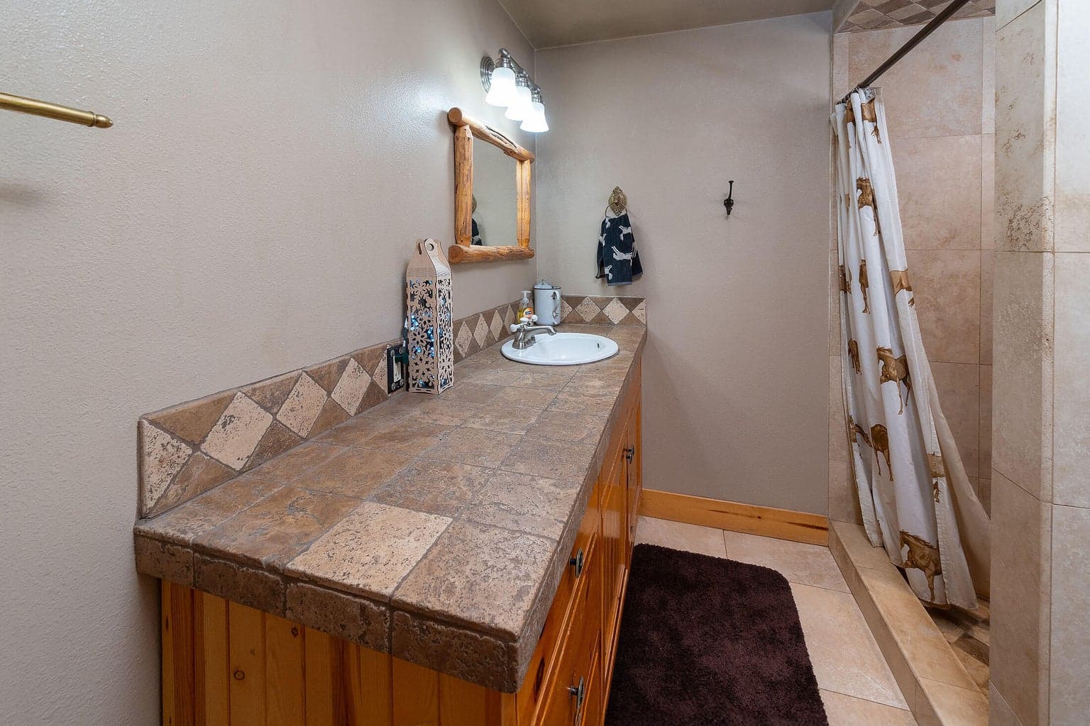 Photo of 12750 SE Carey Lane 23 of 66