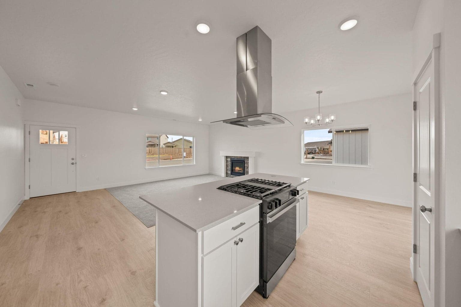 Photo of 1100 NW Walnut Avenue 19 of 38