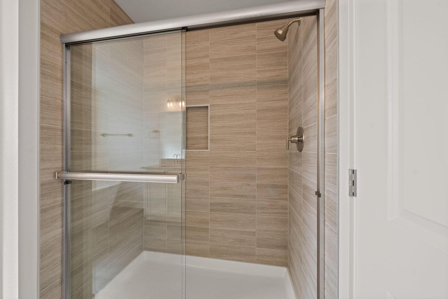 Photo of 1100 NW Walnut Avenue 25 of 38