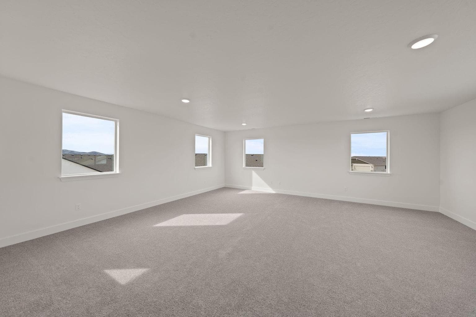 Photo of 1100 NW Walnut Avenue 30 of 38