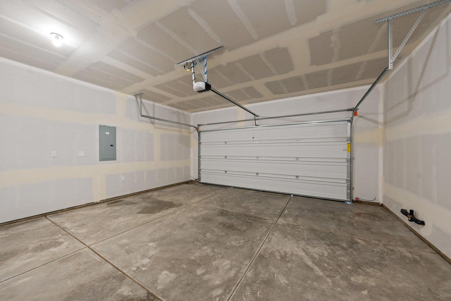 Photo of 1100 NW Walnut Avenue 37 of 38
