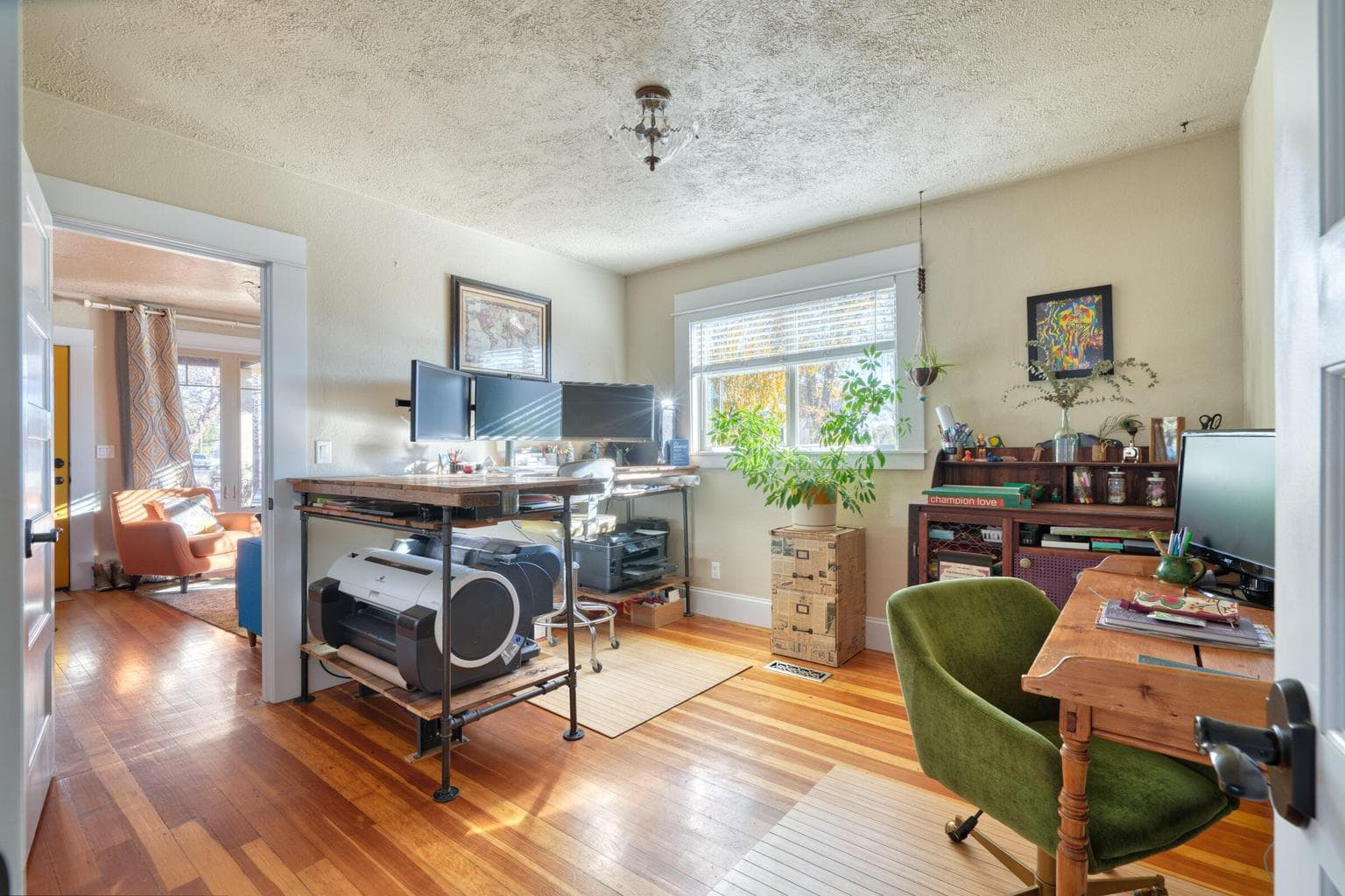 Photo of 255 SW 9th Street 21 of 55