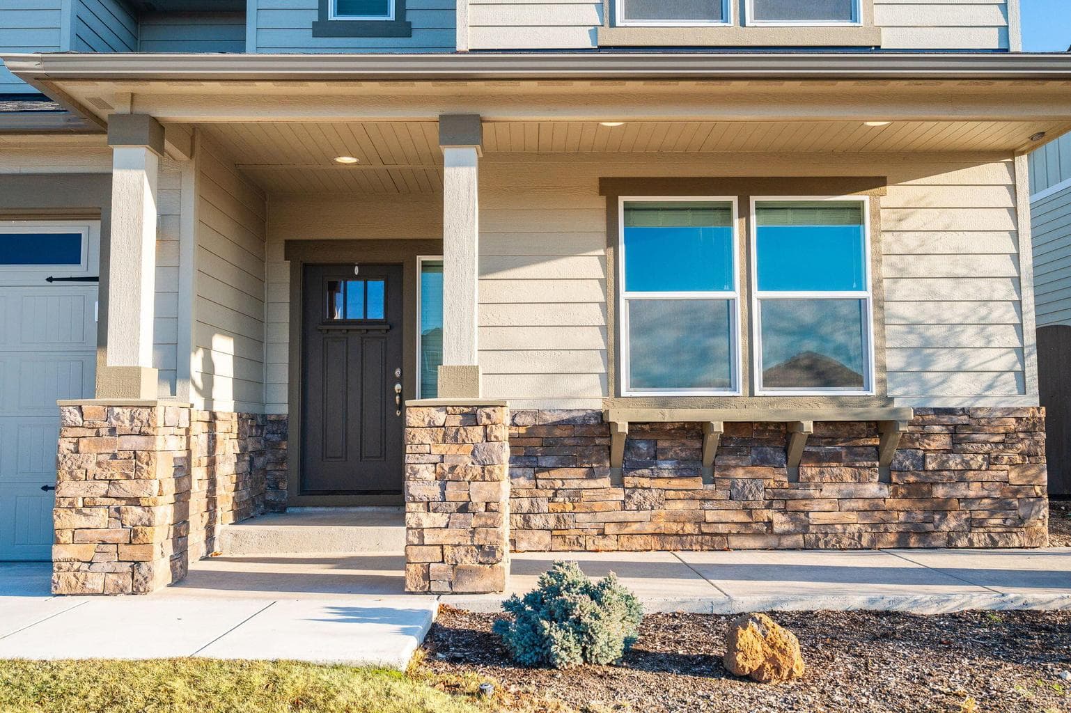 Photo of 4460 SW Salmon Avenue 46 of 48