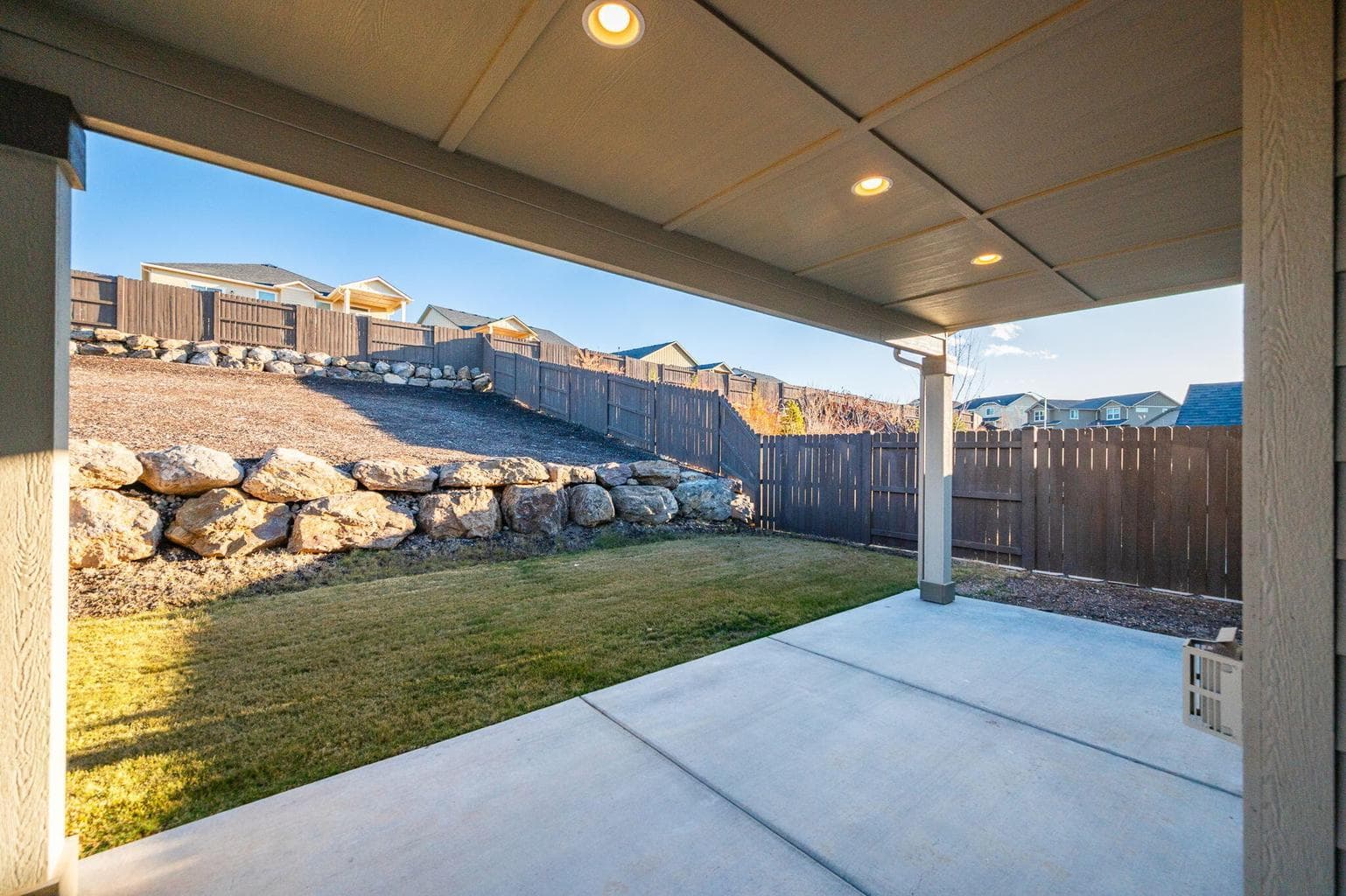 Photo of 4460 SW Salmon Avenue 41 of 48