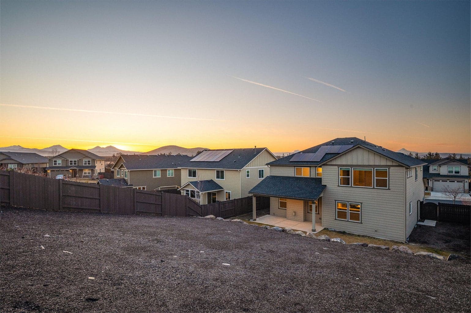 Photo of 4460 SW Salmon Avenue 45 of 48