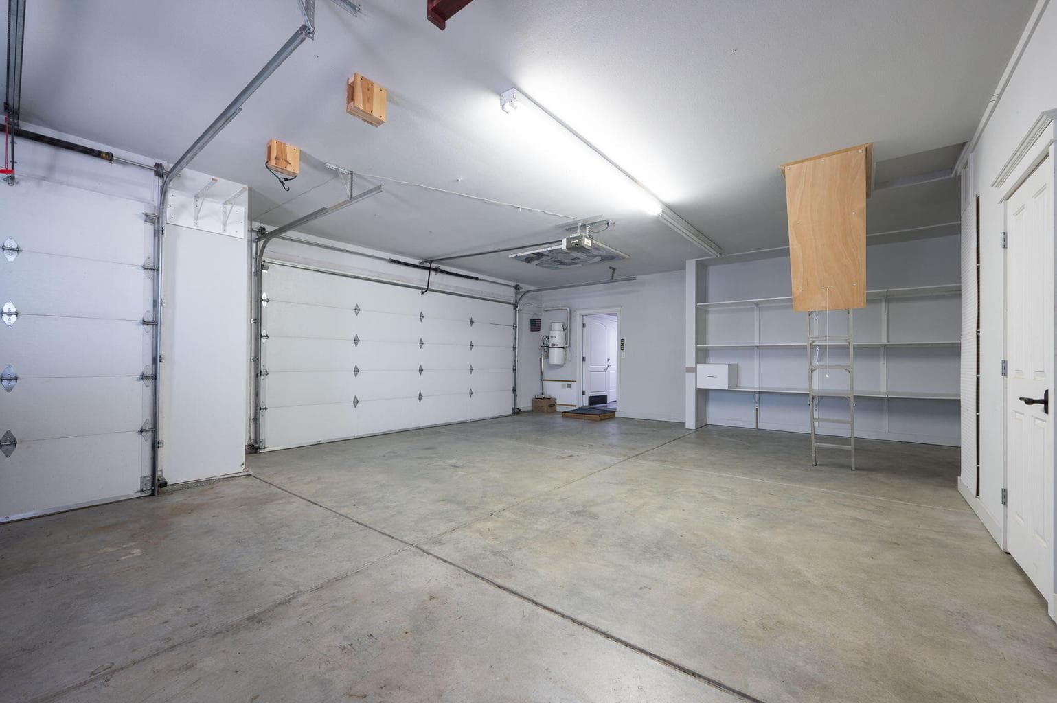 Photo of 4305 SW Callaway Court 33 of 50