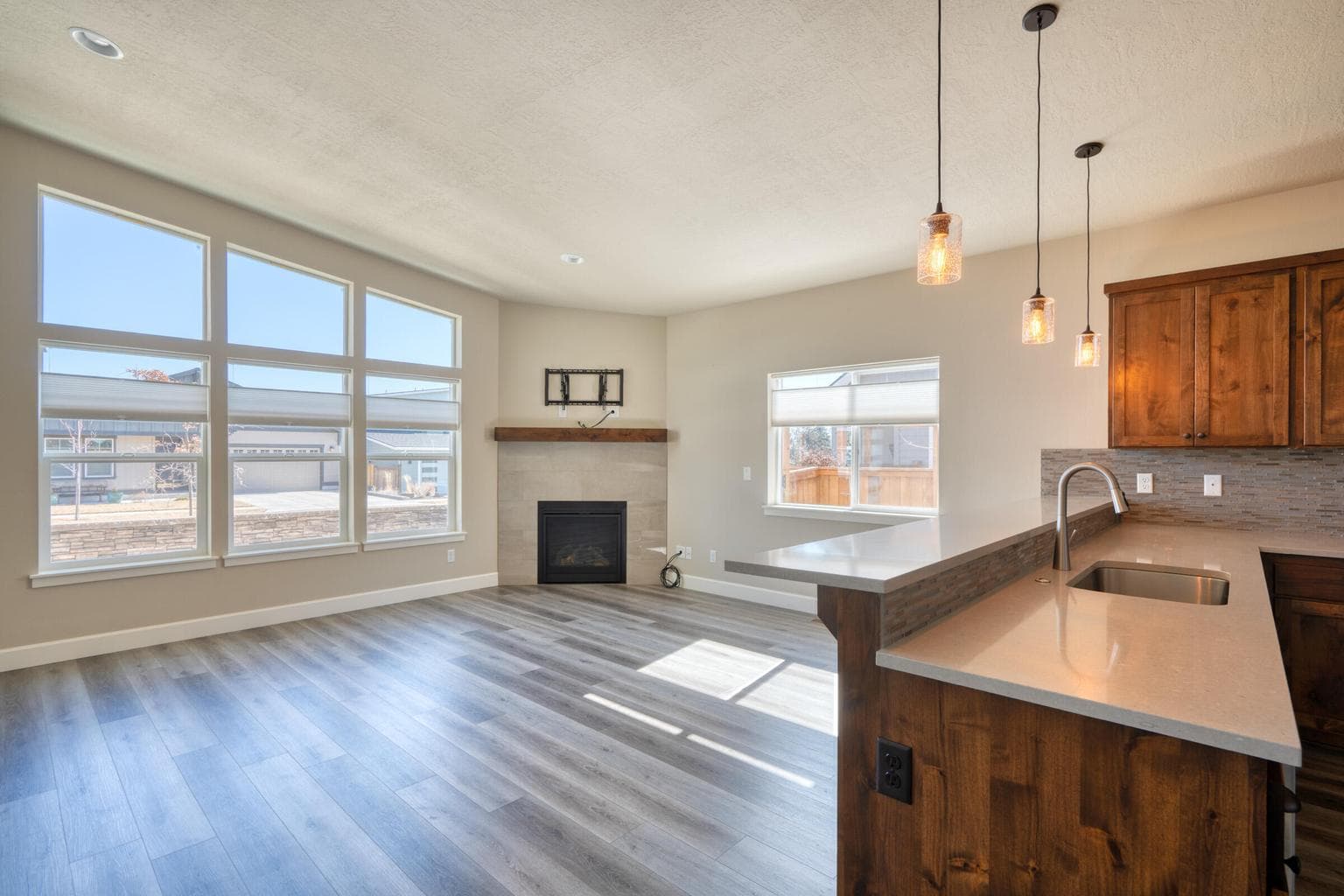 Huge Windows and Lots of Natural Light