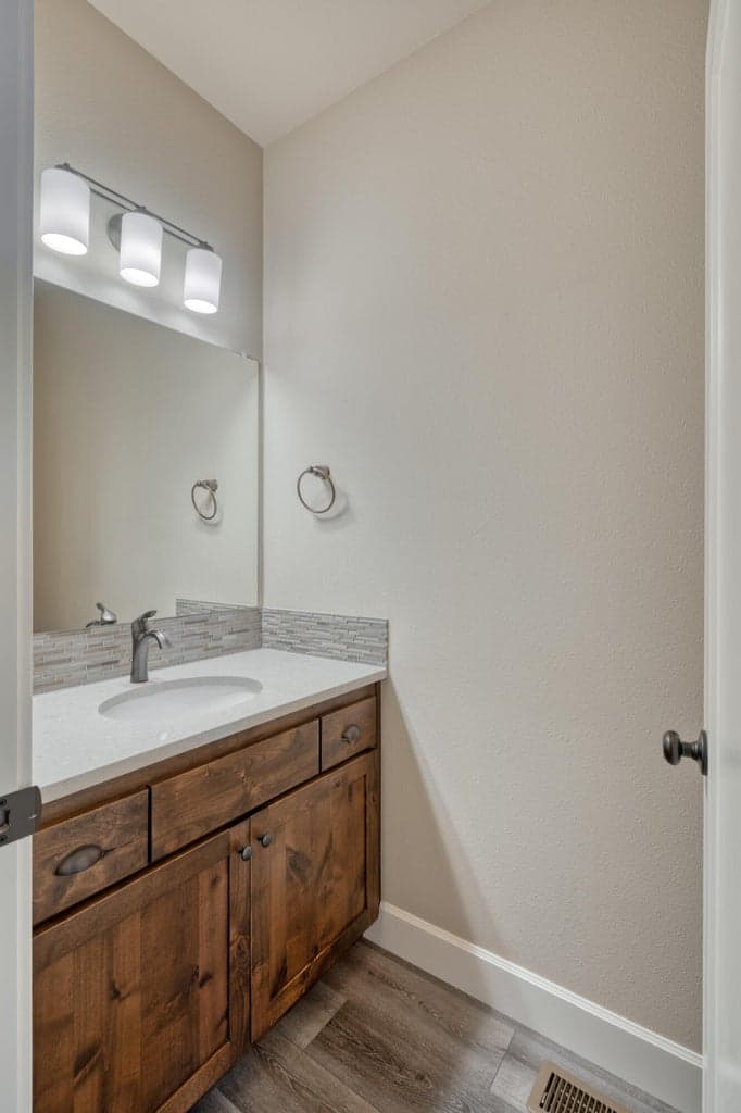 Guest Powder Room