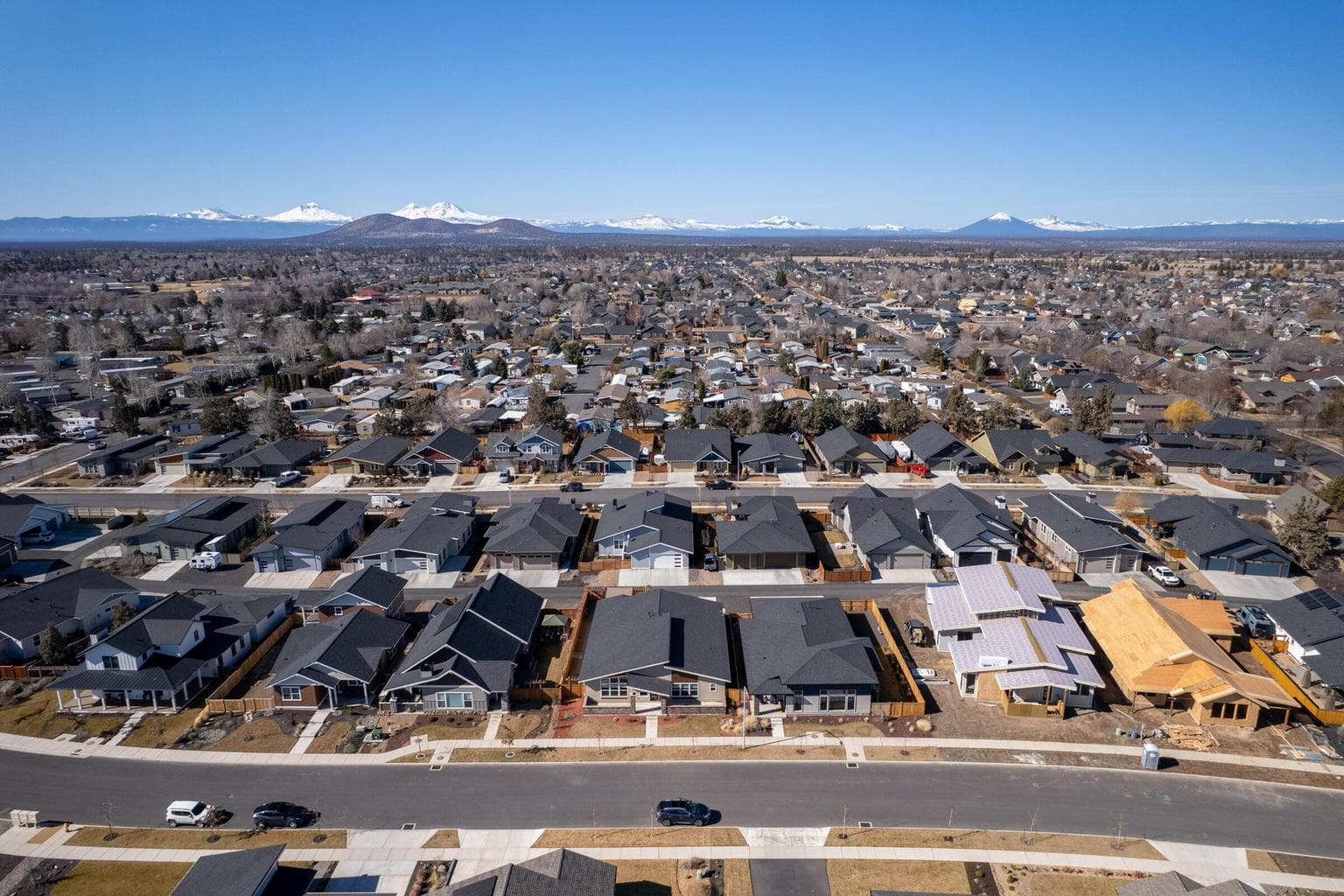 Ideally Located in Canyon Rim Village