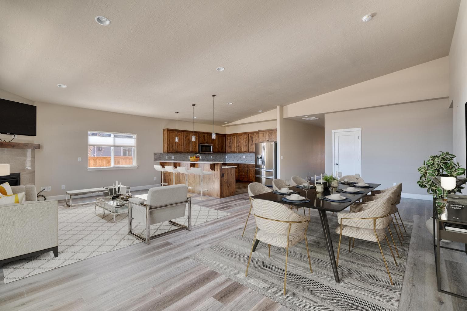 Vintage yet Contemporary