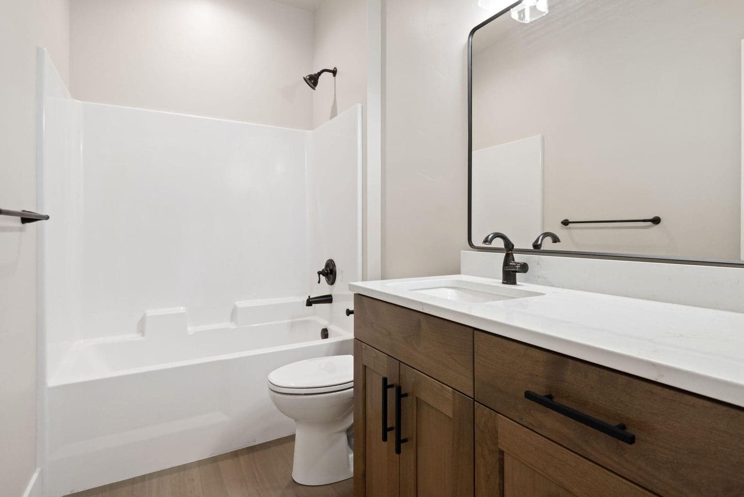 Photo of 750 NE Whistle Way 13 of 21