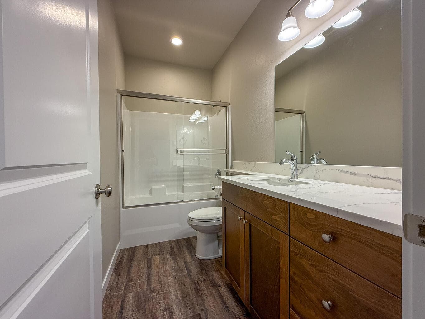 Photo of 11641 NW Morrow Avenue 7 of 14