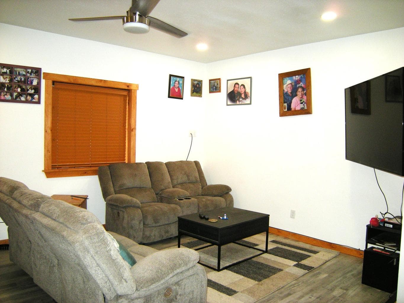 Photo of 597 NW 8th Street 6 of 25