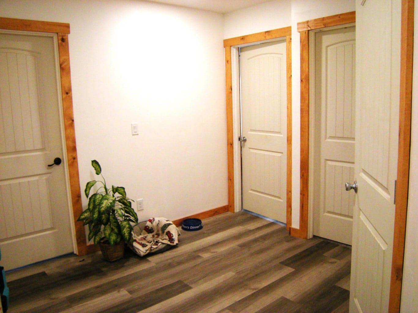 Photo of 597 NW 8th Street 9 of 25