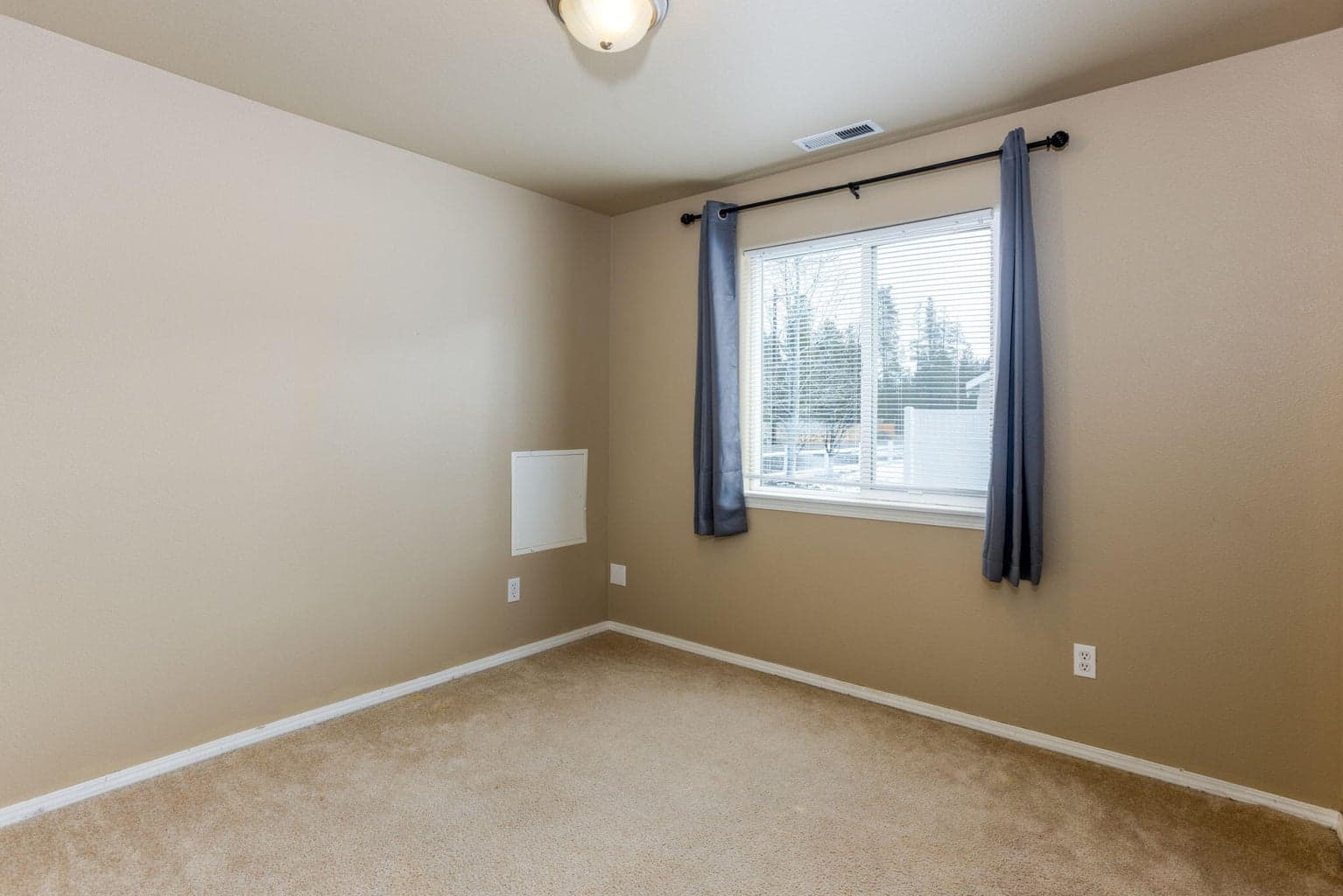Photo of 16621 Wm Foss Road 19 of 24