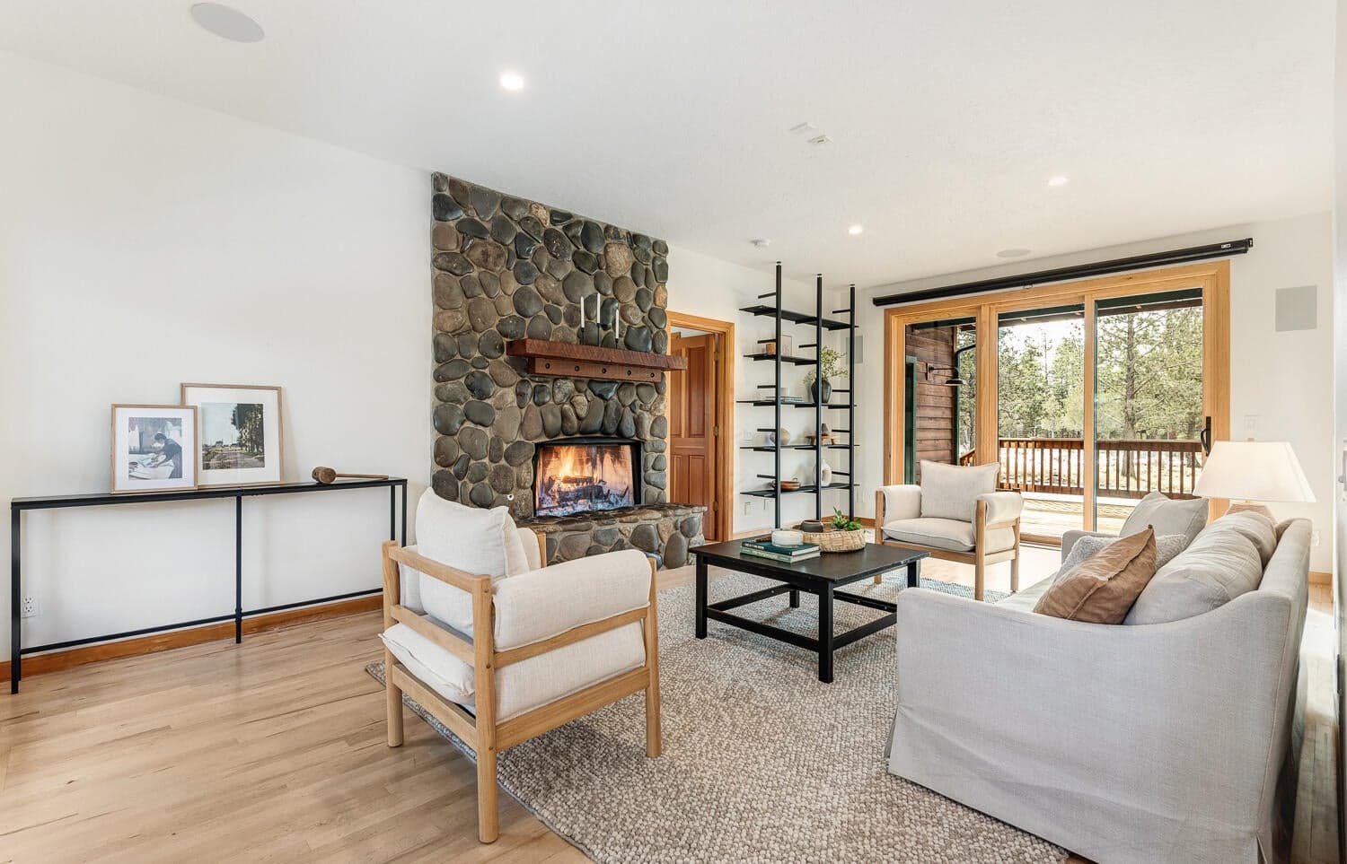 Photo of 63313 Silverado Drive 7 of 34