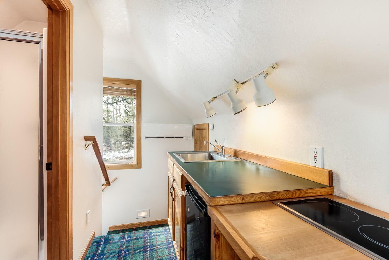 Photo of 63313 Silverado Drive 23 of 34
