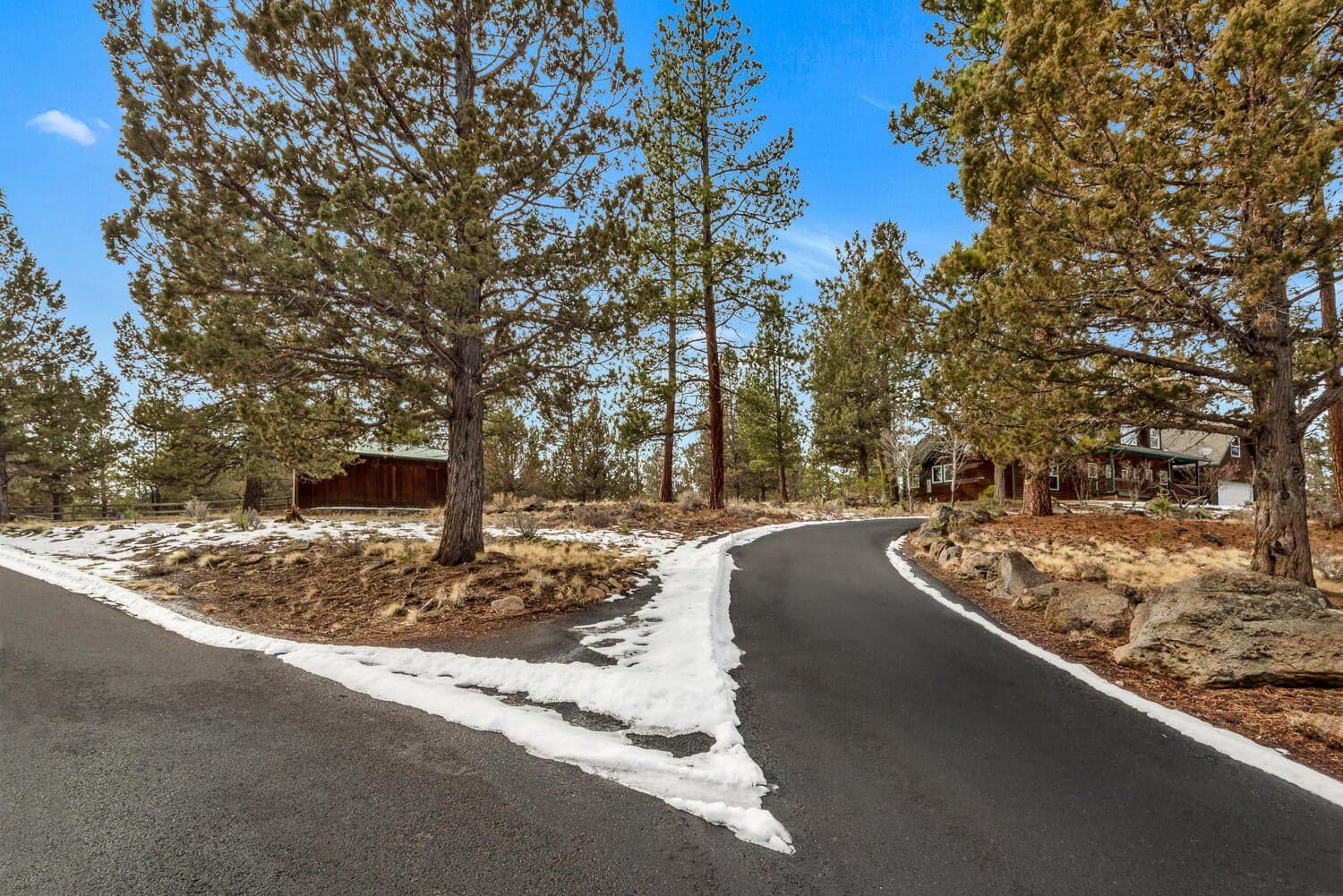 Photo of 63313 Silverado Drive 31 of 34